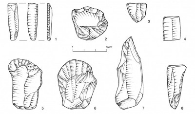 Figure 6. Early Upper Palaeolithic artefacts from the site of At 2015 excavations.
